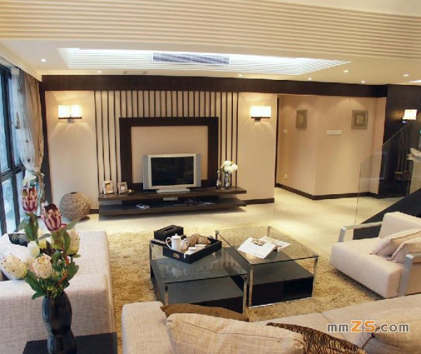 深圳复式样板房中式与泰式风格融合的现代家居