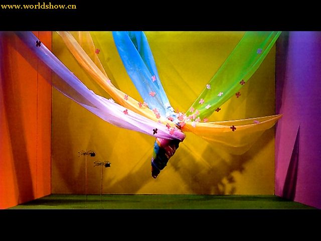 橱窗展示设计作品效果图欣赏2